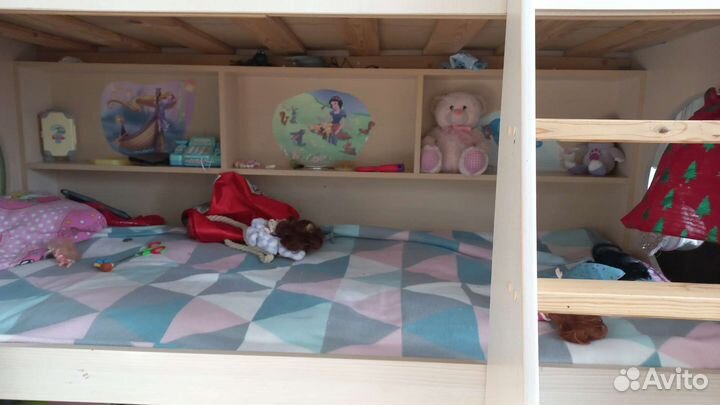 Детская кровать двухъярусная