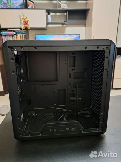 Корпус для пк MasterBox Q300L