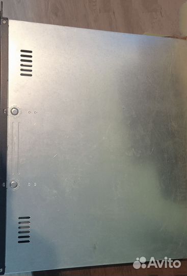 Сервер Supermicro X9SM-F