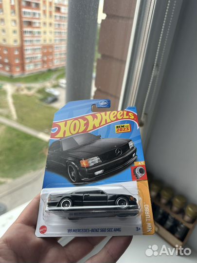 Hot Wheels Mercedes- Benz 560 SEC AMG