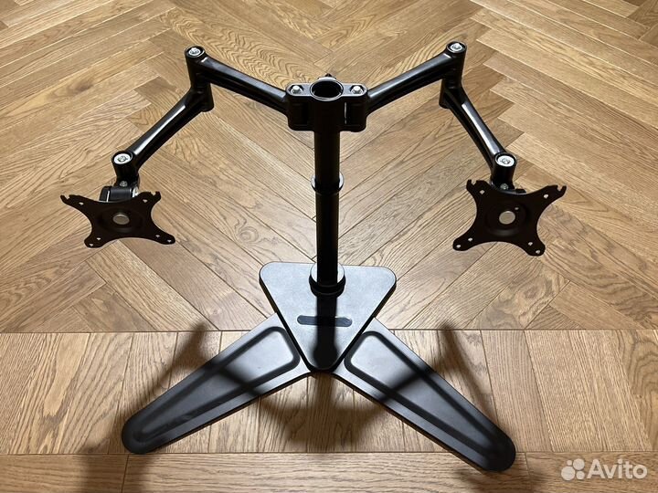 Крепления 2ух мониторов