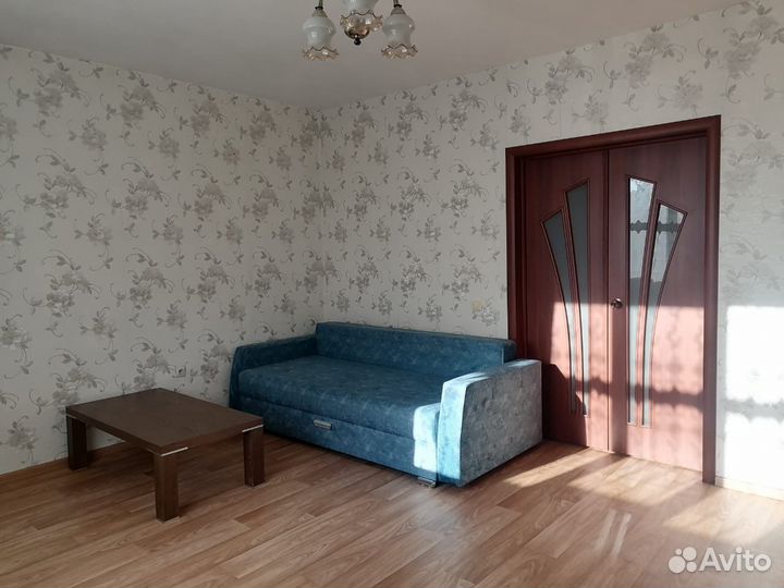 Авиаторов 66