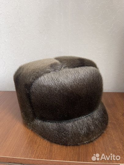 Мужская шапка