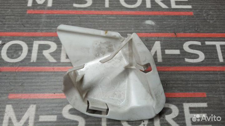 Пластик салона задний левый Mercedes-Benz E-Class