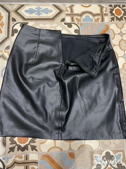 Юбка кожаная