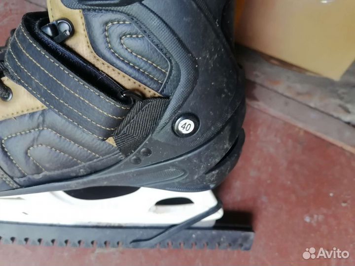 Коньки мужские 40 размер
