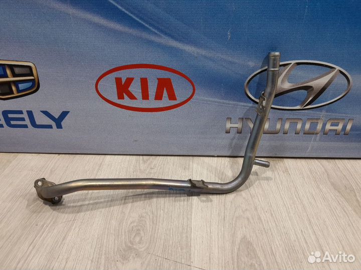 Патрубок на блоке Kia RIO 4