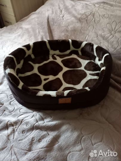 Лежанка для собак и кошек