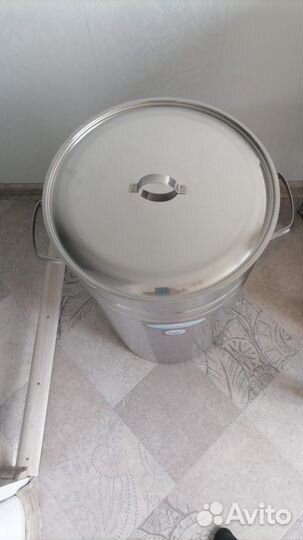 Бак нержавейка с крышкой