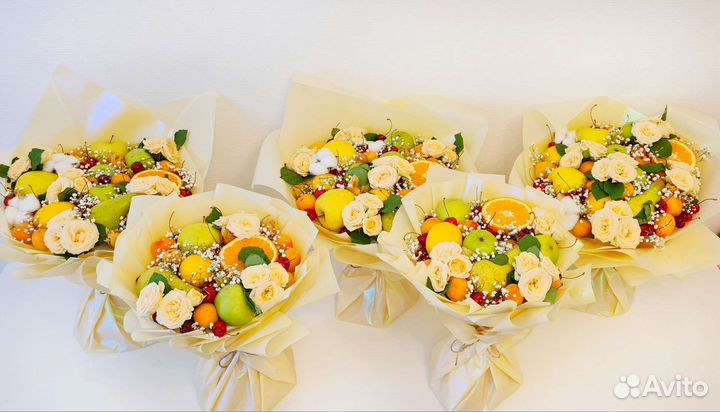 Букеты из фруктов