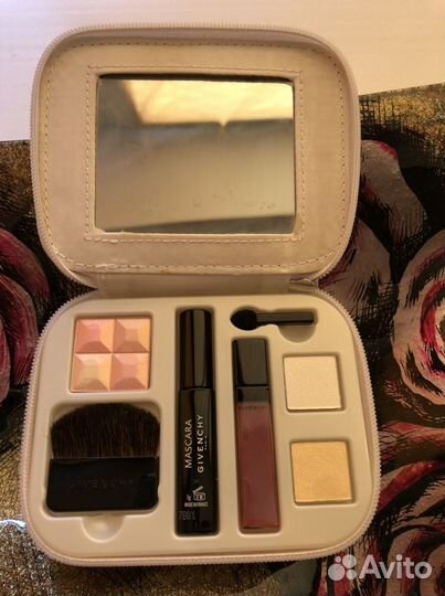 Набор косметики Givenchy