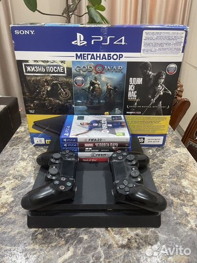 Sony PS4 slim 1tb + Fifa23 и много других
