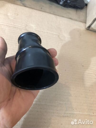 Патрубок карбюратора ява