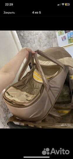 Прогулочная коляска