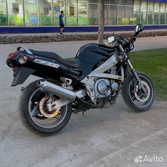 Kawasaki zzr 400-2
