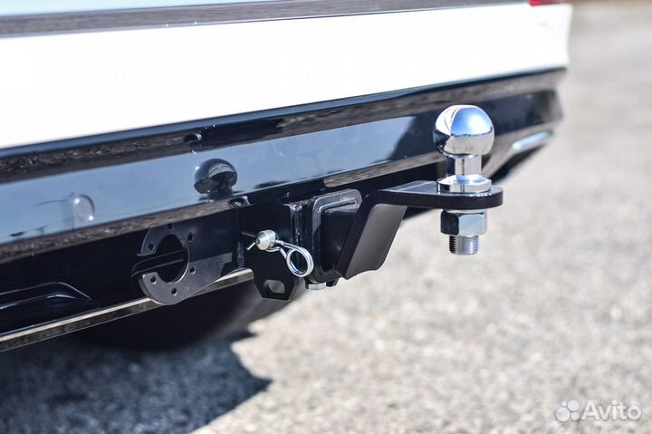 Фаркоп съемный квадрат Volkswagen tiguan c 2017