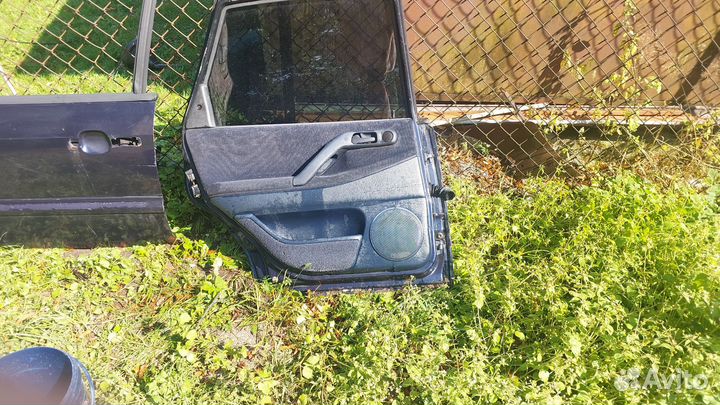 Дверь на volkswagen passat b3