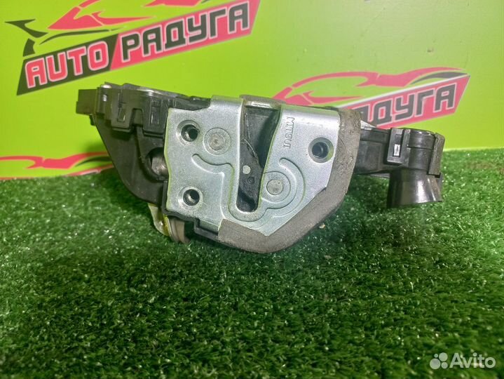 Замок двери toyota KSP130,KSP90,KSP92,NCP100,NCP10