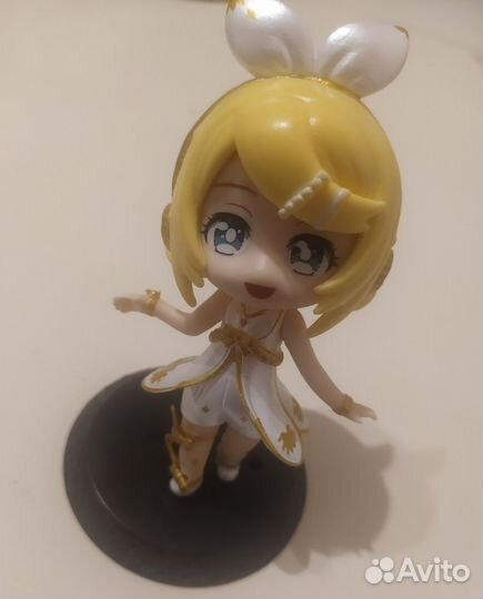 Фигурка вокалоид