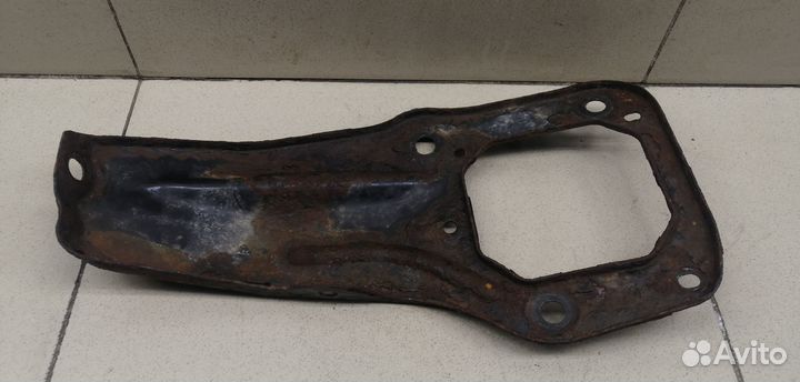 Кронштейн (сопут. товар) Fusion 2002-2012