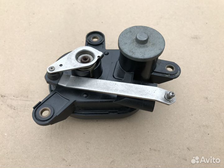 Привод заслонки на Mercedes W210 2.2 2.7 CDI