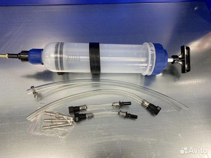 Шприц маслозаливной 1,5 л