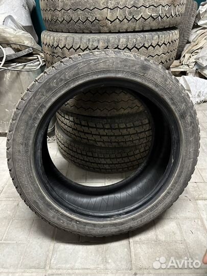 Nokian Tyres Hakkapeliitta 5 215/50 R17