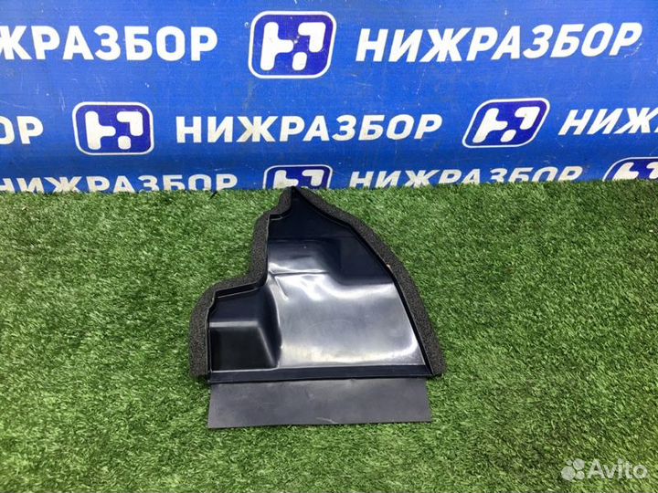 Дефлектор радиатора Toyota Fortuner