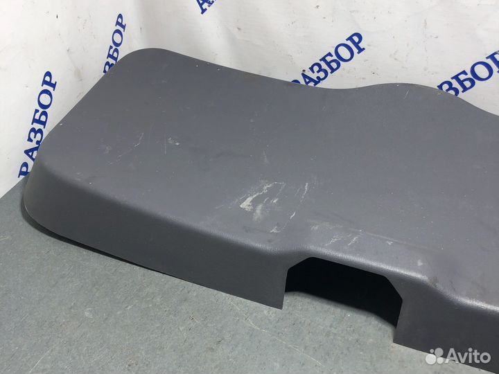 Обшивка крышки багажника Smily