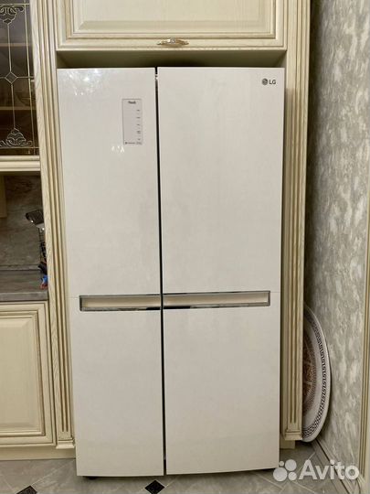 Холодильник LG GC-B257jeyv