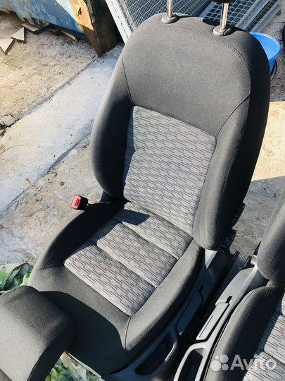 Skoda octavia tour комплект сидений