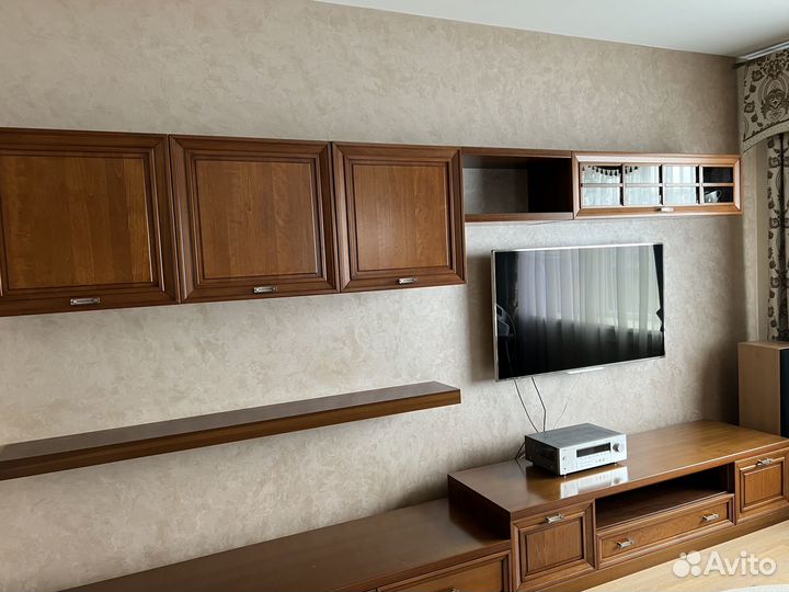 Продам стенку Мебель Италии