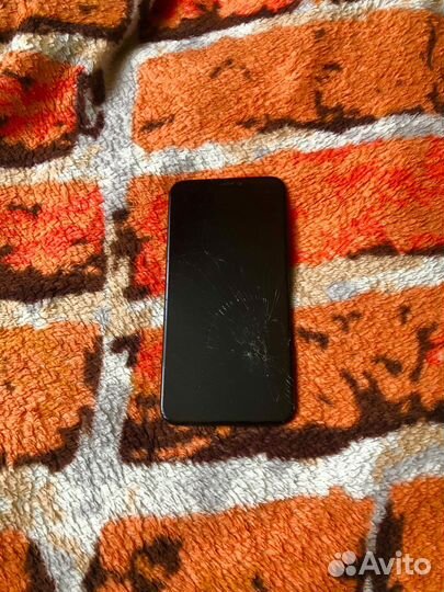 Оригинальный дисплей iPhone x битый
