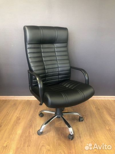 Офисное кресло. Доставка до двери
