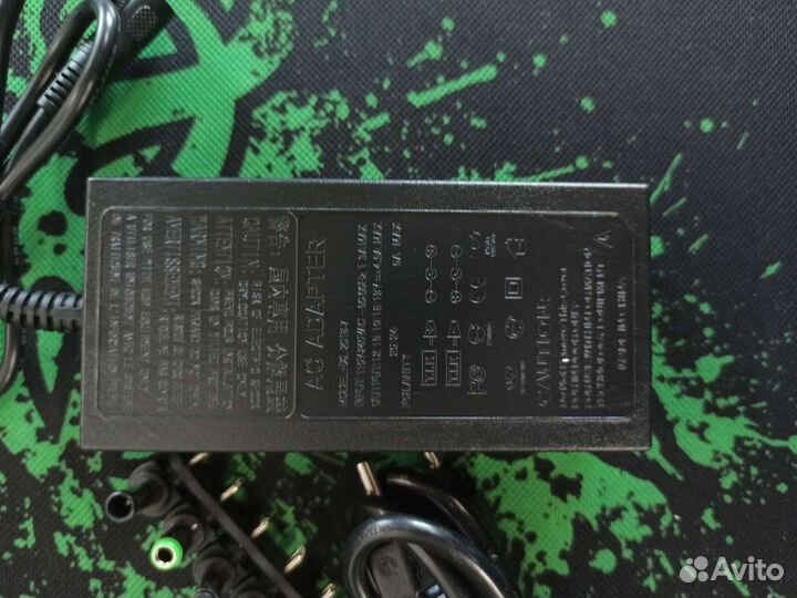 Новый универсальный блок питания для ноутбука