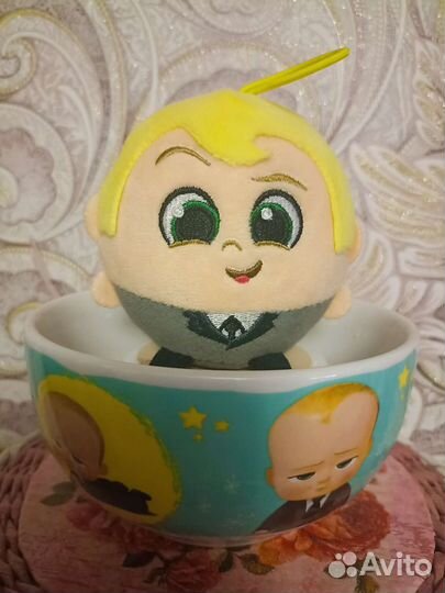 Игрушка в кружке магнит