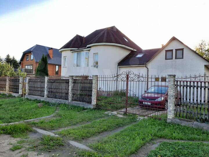 Дом 302 м² на участке 15 сот.