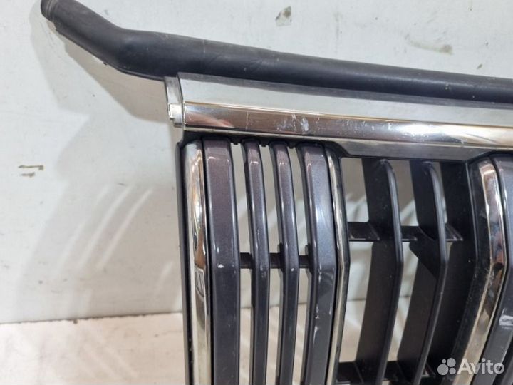 Решетка радиатора Toyota Land Cruiser Prado 150