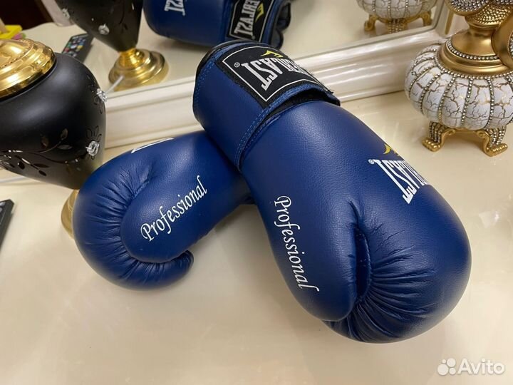 Боксерские перчатки everlast