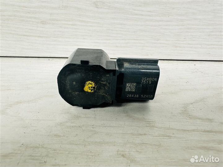 Датчик парковки Nissan X-Trail T32 2.5 QR25DE