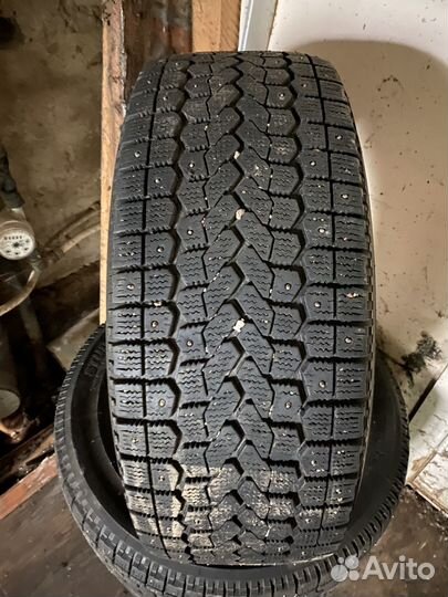 Yokohama 104ZR 205/55 R16