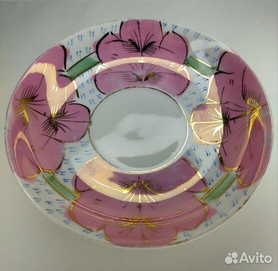 Старинное блюдце М. С. Кузнецова