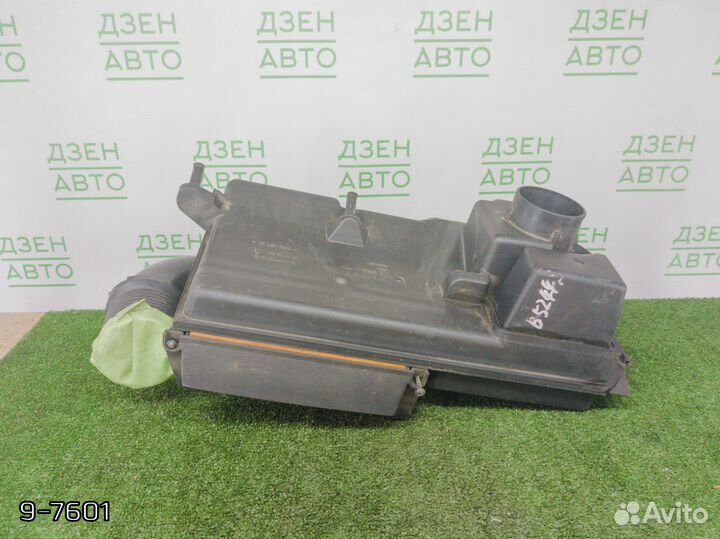 Корпус воздушного фильтра Volvo S40