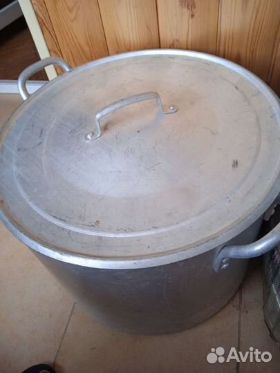 Бак 50 л, тазы на 5 и 8 л пищевой алюм.ссср