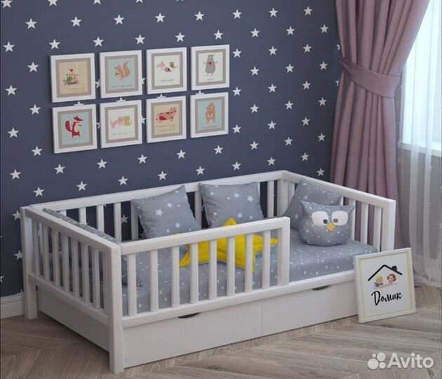 Кроватка сингл от 2х лет из массива с бортиком