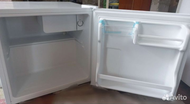 Минихолодильник