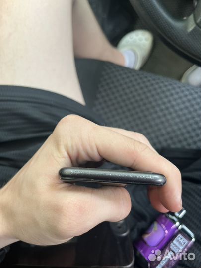 iPhone 8, 64 ГБ
