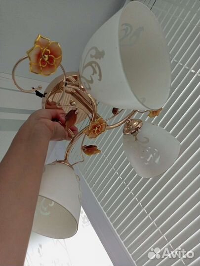 Люстра потолочная