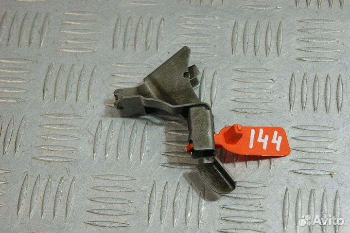 Натяжитель Honda VT250F