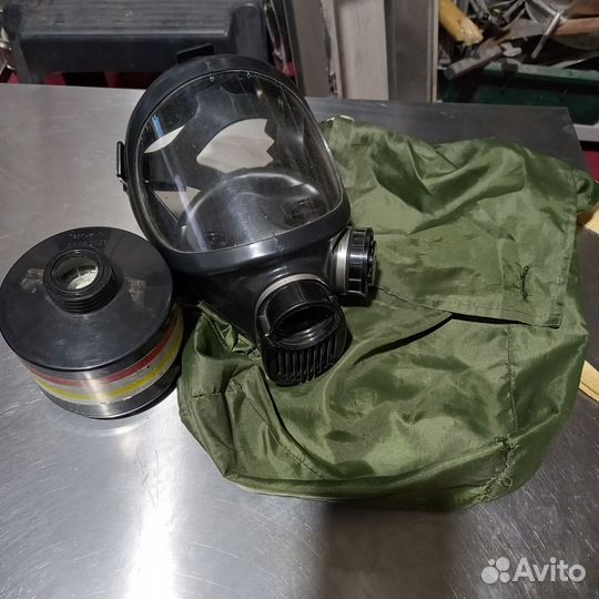 Противогазы маски